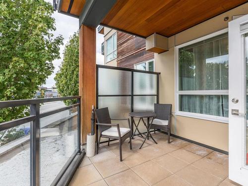 216 733 W 14Th Street, North Vancouver, BC 