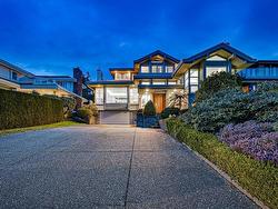 2263 MATHERS AVENUE  West Vancouver, BC V7V 2H4