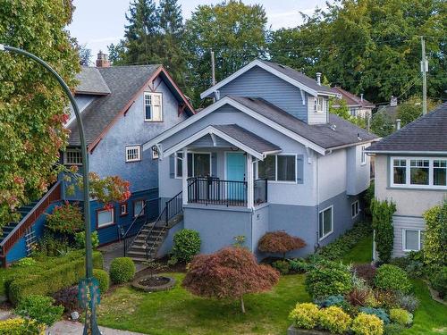 2528 Napier Street, Vancouver, BC 