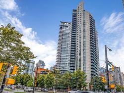 2706 501 PACIFIC STREET  Vancouver, BC V6Z 2X6