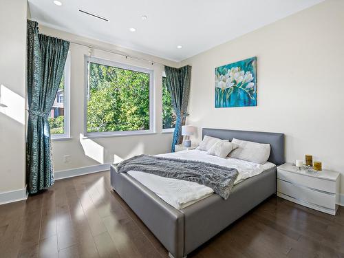 1568 Kings Avenue, West Vancouver, BC 