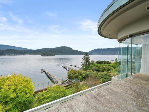 828 Beachview Drive, North Vancouver, BC 