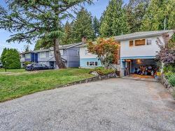 852 E 17TH STREET  North Vancouver, BC V7L 2X1