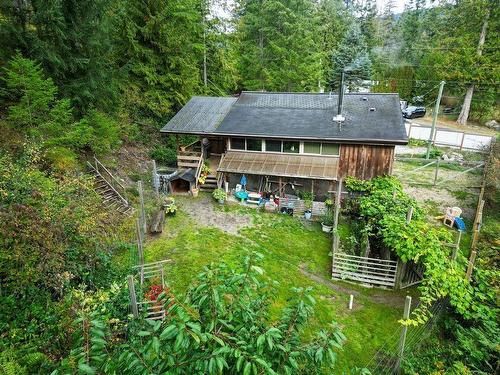 9834 Mckenzie Road, Halfmoon Bay, BC 