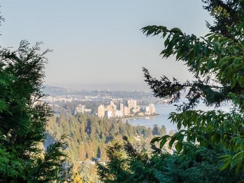 3714 Southridge Place, West Vancouver, BC 