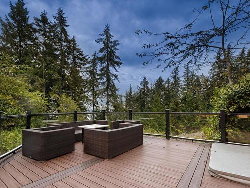 3714 Southridge Place, West Vancouver, BC 