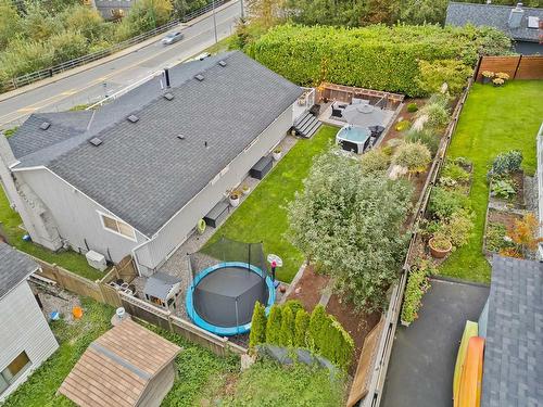 3866 Dollarton Highway, North Vancouver, BC 