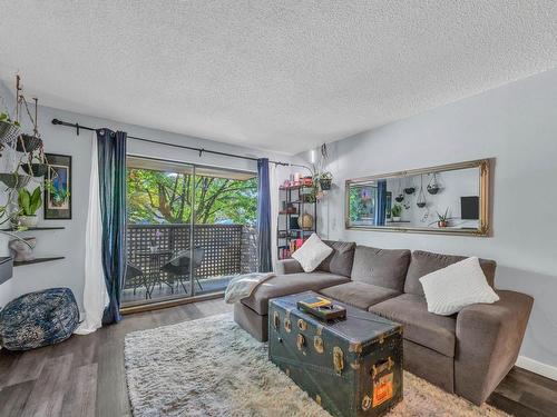 205 2215 Dundas Street, Vancouver, BC 