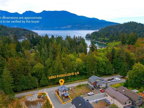 1092 Foxglove Lane, Bowen Island, BC 