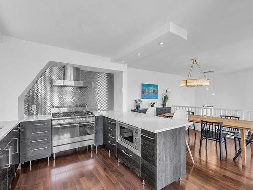 1205 W 7Th Avenue, Vancouver, BC 