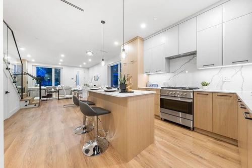 1812 E 55 Avenue, Vancouver, BC 