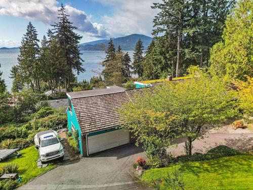 15 Lions Bay Avenue, Lions Bay, BC 