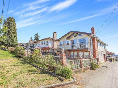 706 E 60Th Avenue, Vancouver, BC 