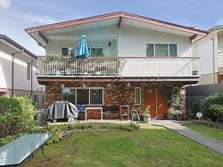 3322 SLOCAN STREET  Vancouver, BC V5M 3E5