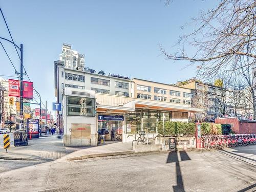 1605 212 Davie Street, Vancouver, BC 