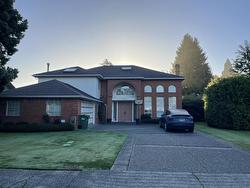 7720 GLACIER CRESCENT  Richmond, BC V7A 1L5