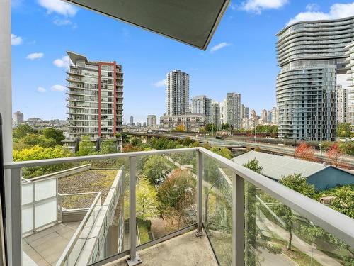 607 918 Cooperage Way, Vancouver, BC 