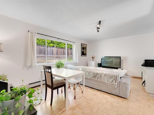 8607 Selkirk Street, Vancouver, BC 