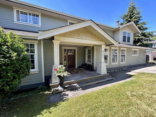 6171 Baillie Road, Sechelt, BC 