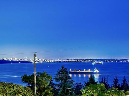 4125 Burkehill Place, West Vancouver, BC 