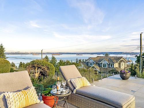 4125 Burkehill Place, West Vancouver, BC 