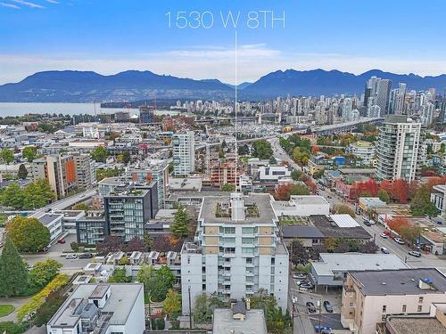 303 1530 W 8Th Avenue, Vancouver, BC 