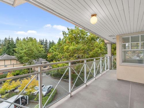 404 5880 Hampton Place, Vancouver, BC 