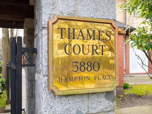 404 5880 Hampton Place, Vancouver, BC 