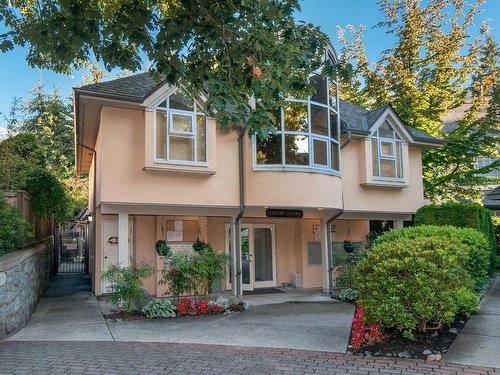 404 5880 Hampton Place, Vancouver, BC 