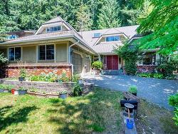 2150 HILL DRIVE  North Vancouver, BC V7H 2N6