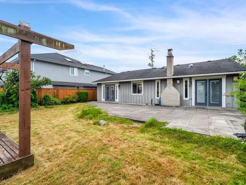 11586 Railway Avenue, Richmond, BC 