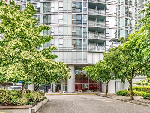 907 131 Regiment Square, Vancouver, BC 