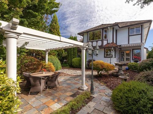 1555 Grand Boulevard, North Vancouver, BC 