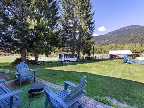 1553 Fraser Road, Pemberton, BC 