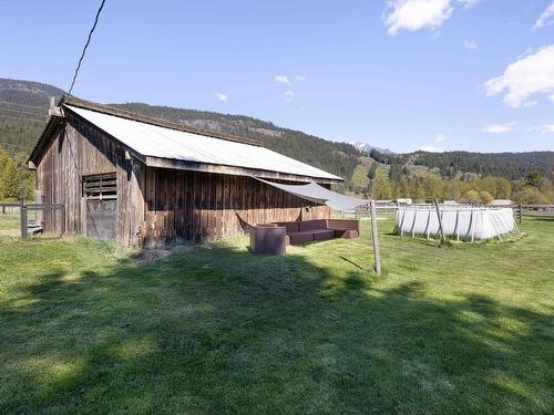 1553 Fraser Road, Pemberton, BC 