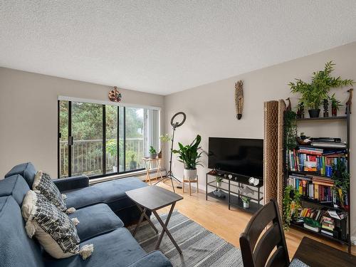 301 8500 Lansdowne Road, Richmond, BC 