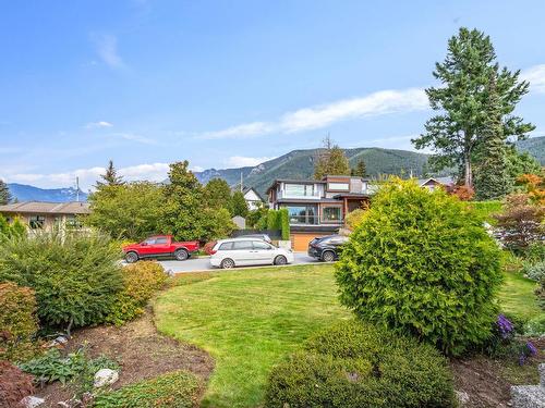 935 Beaconsfield Road, North Vancouver, BC 