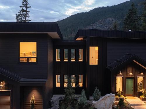 9146 Wedge Creek Rise, Whistler, BC 