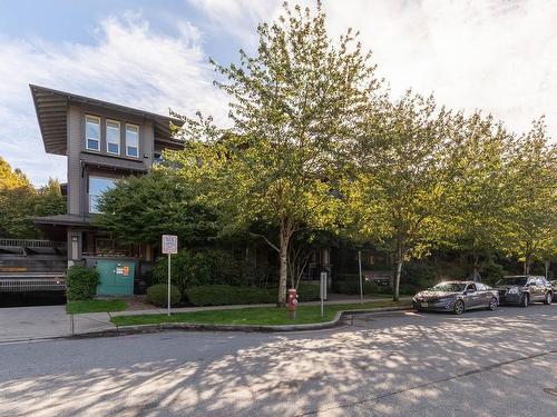 104 1468 St Andrews Street, North Vancouver, BC 