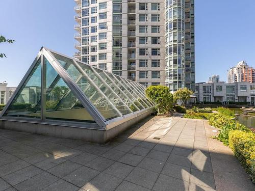 Thg 1111 Marinaside Crescent, Vancouver, BC 