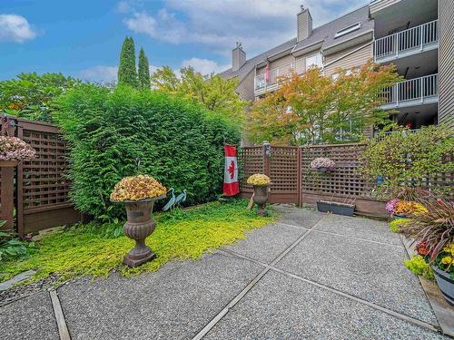 305 1050 Bowron Court, North Vancouver, BC 