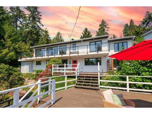 4497 Ross Crescent, West Vancouver, BC 