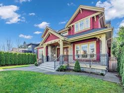 337 E 17TH STREET  North Vancouver, BC V7L 2W1