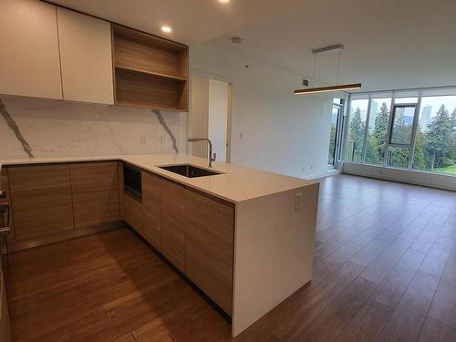 1301 595 Austin Avenue, Coquitlam, BC 