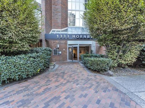 403 1333 Hornby Street, Vancouver, BC 