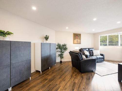 3111 33 Chesterfield Place, North Vancouver, BC 