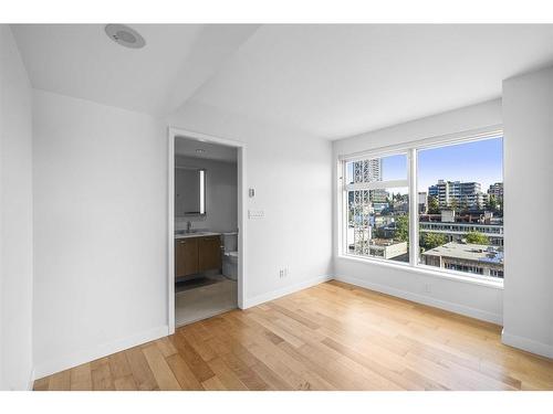 1101 1565 W 6Th Avenue, Vancouver, BC 