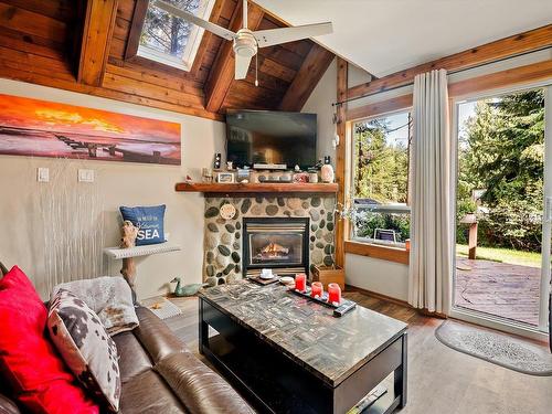 3002 St Anton Way, Whistler, BC 