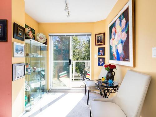 2171 Deep Cove Road, North Vancouver, BC 