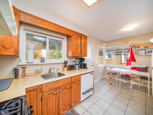 5374 Chesham Avenue, Burnaby, BC 